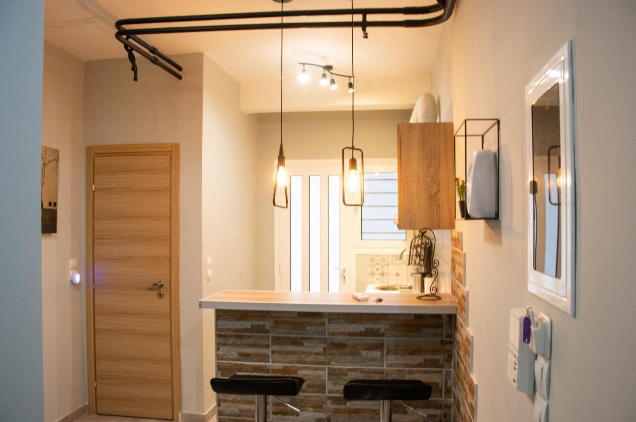Cozy Loft Κypseli With A Yard Appartement Athene Buitenkant foto