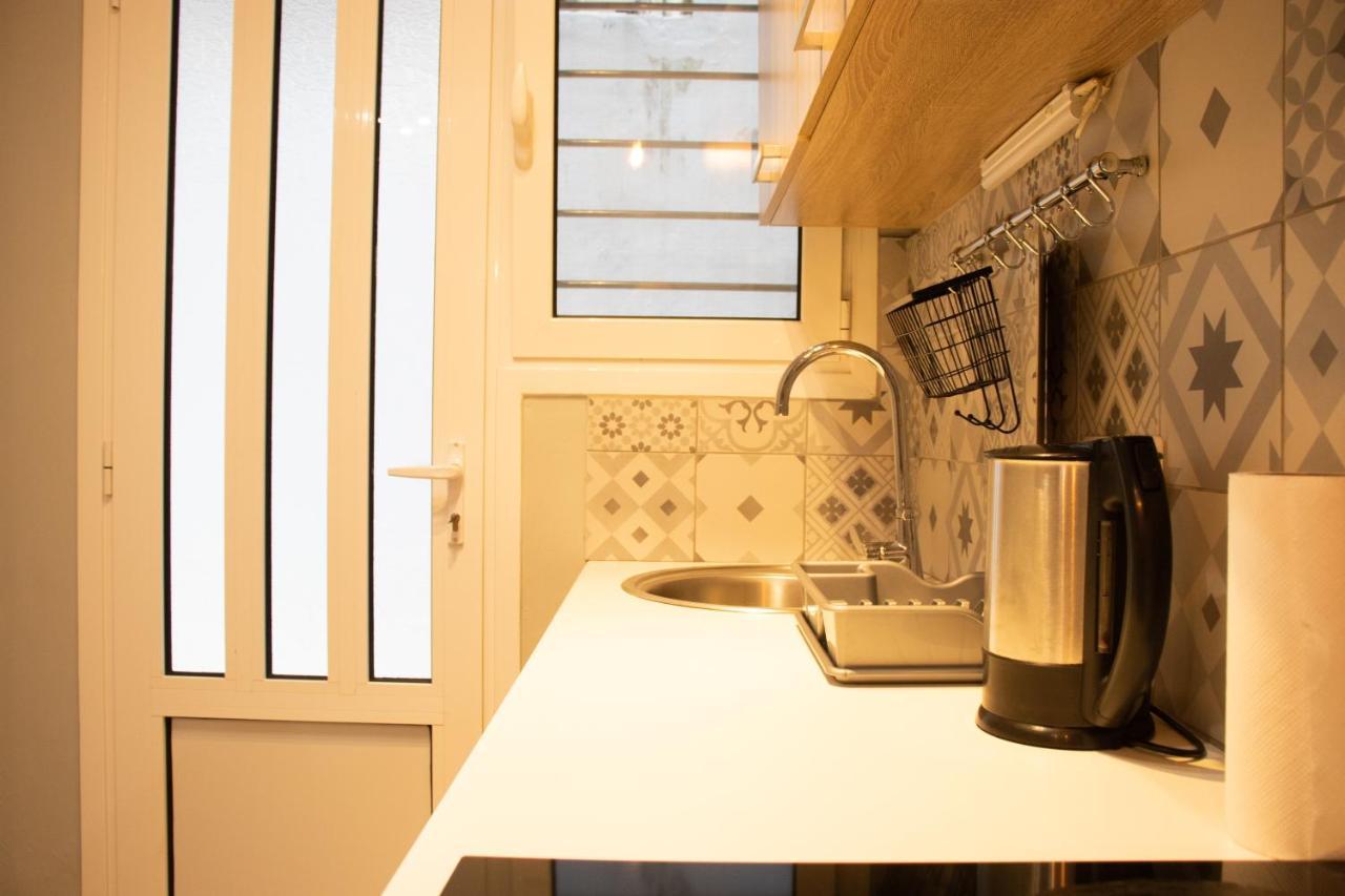 Cozy Loft Κypseli With A Yard Appartement Athene Buitenkant foto